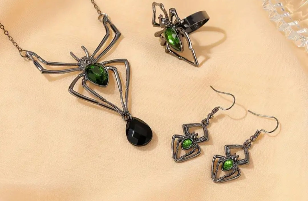 Spider Necklace Set