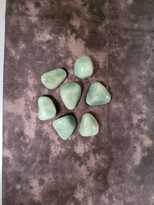 Green Quartz Polished Stone